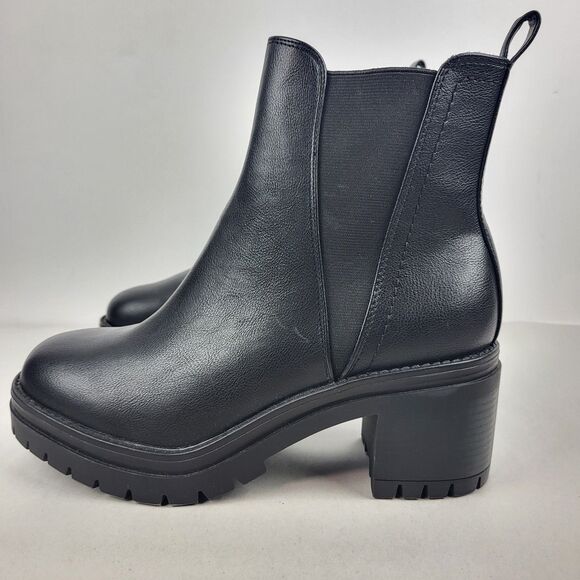 MIA Rusty Chelsea Pull On Lug Sole Booties Black Elastic Closure Size 11 - Picture 4 of 14